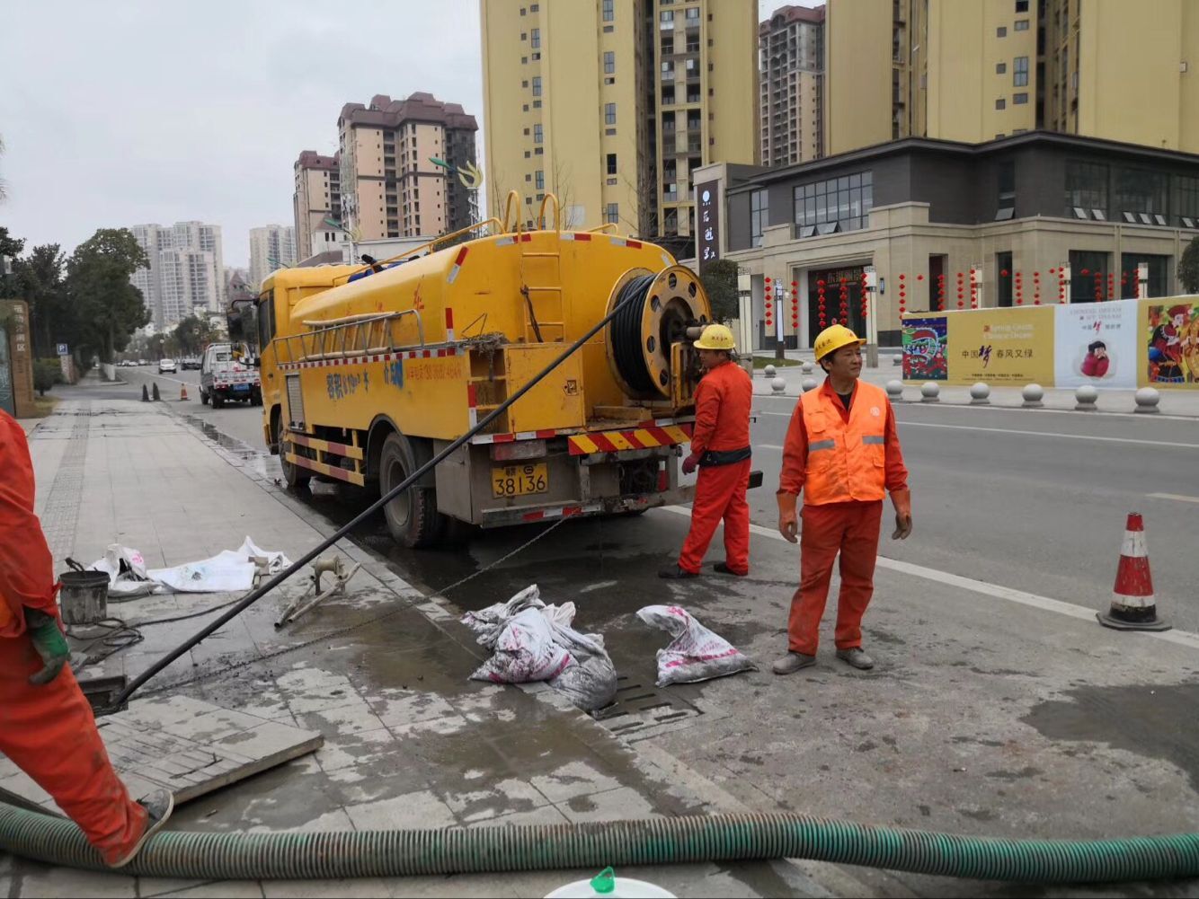 建华排污管道清淤-管道清洗