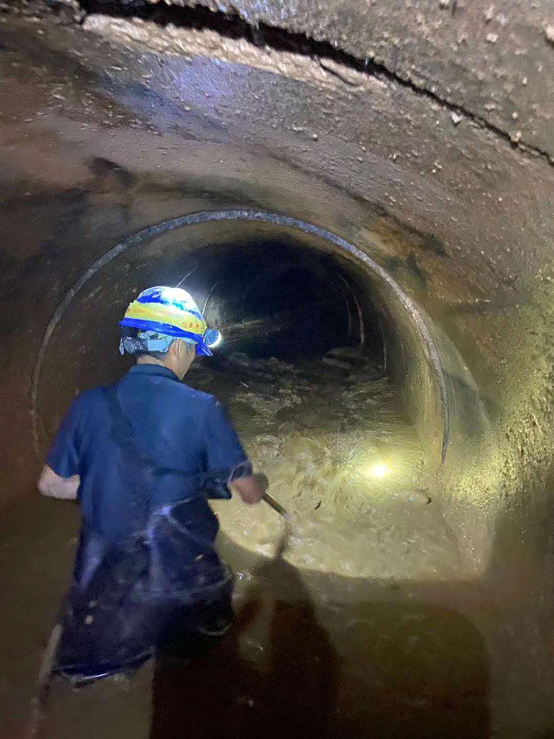 建华管道清洗-管道疏通