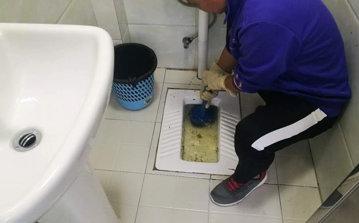 建华疏通蹲坑